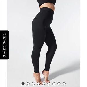 Blanqi (NWT) Medium, postpartum high waisted leggings, color deepest black